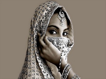 Beautiful-Arab-Women-with-Beautiful-Eyes-hijab-niqab
